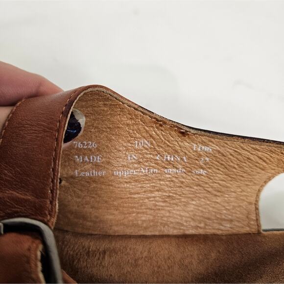 Clarks Springers tan Leather sandals. Size 10N - Picture 8 of 9